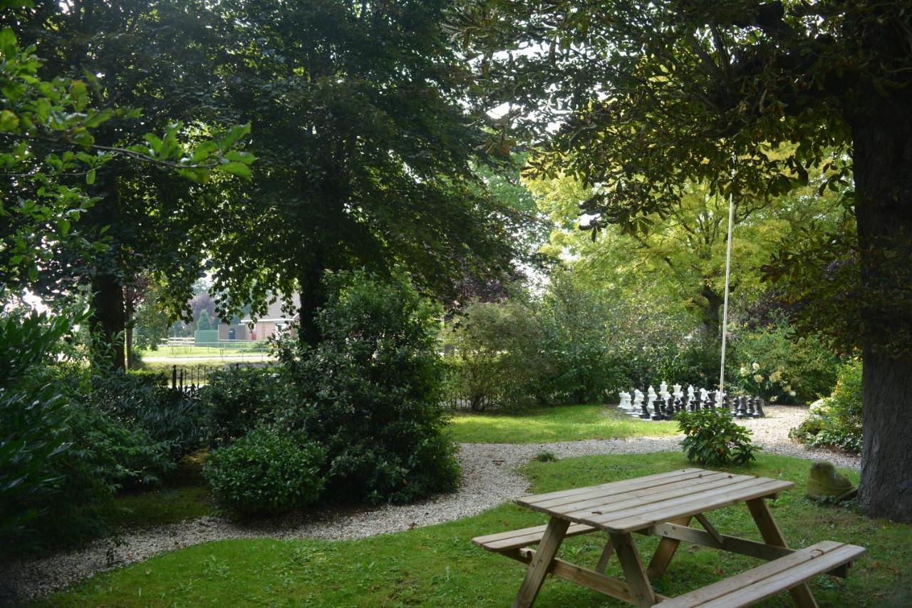 Tintaglia, Betaalbaar En Gastvrij Bed & Breakfast Stadskanaal Exterior foto